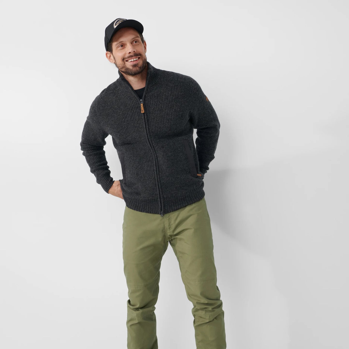 Ovik Zip Cardigan Knit M